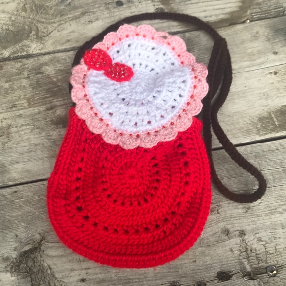 🍄 Handmade Crocheted Purse 🍄 - Picture 2 of 3